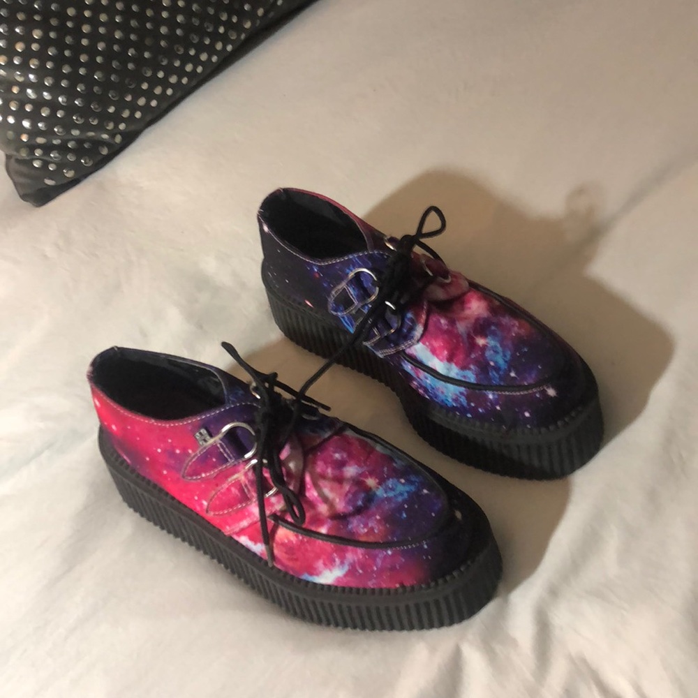 Galaxy creepers